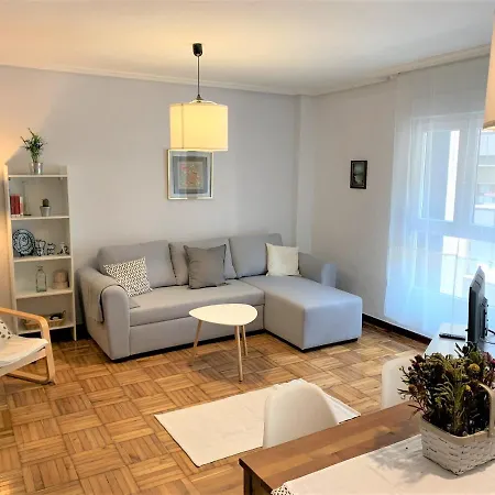 Parque - Playa San Lorenzo Apartment *