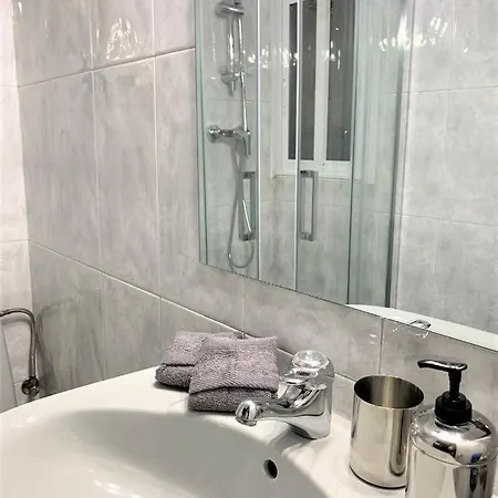 Parque - Playa San Lorenzo Con Opción De Parking Gijón